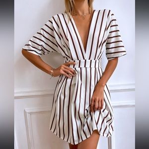 White with Brown Stripe plunge sexy dress - size XL
